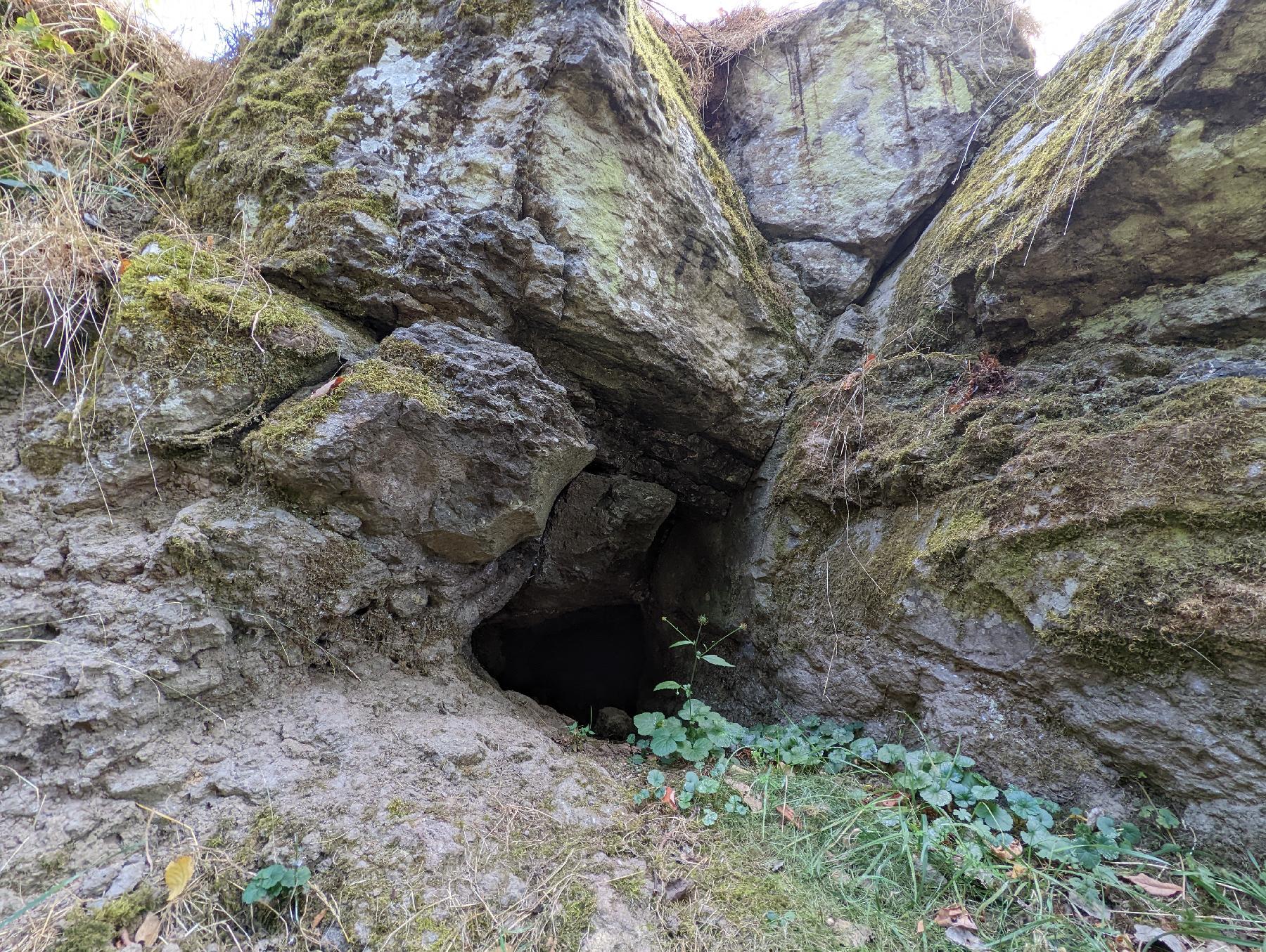frauen loch Frau-Holle-Loch - Vogelsberg.wiki