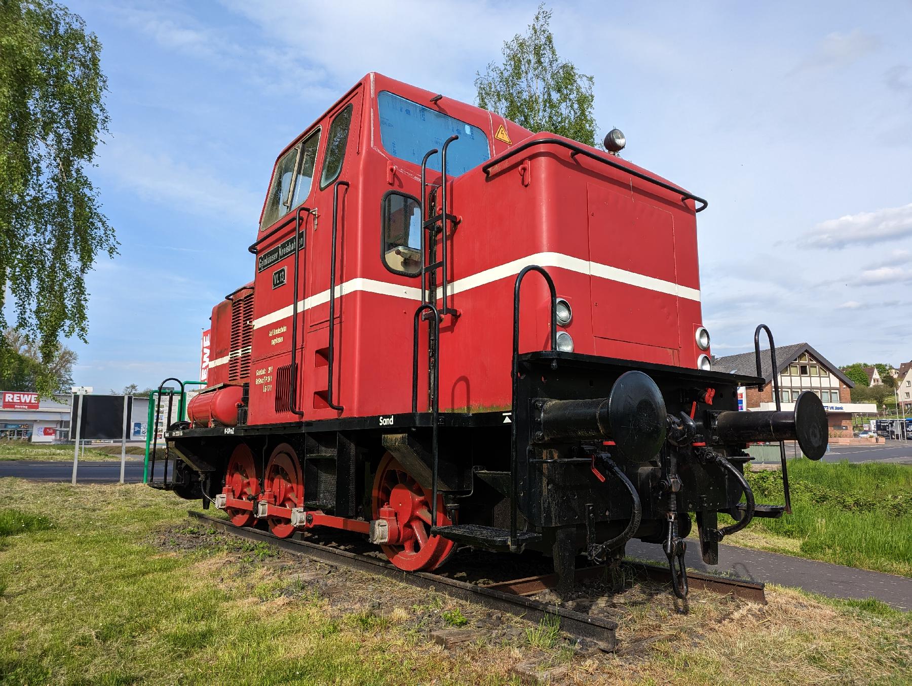 Kulturdenkmal Lokomotive VL 13 der Gelhäuser Kreisbahn in Birstein