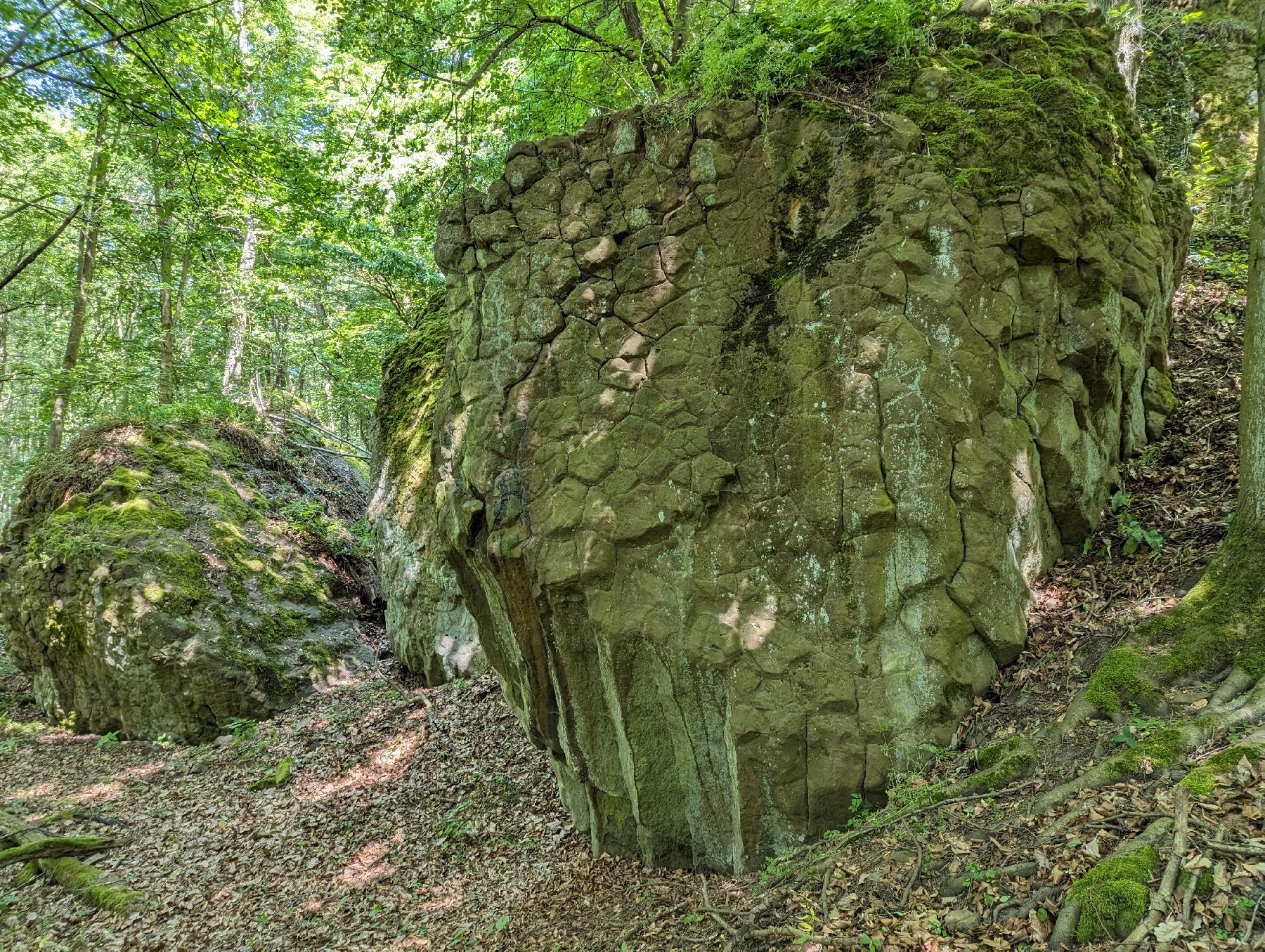 Felsen Teufelskanzel am Hangelstein in Gießen