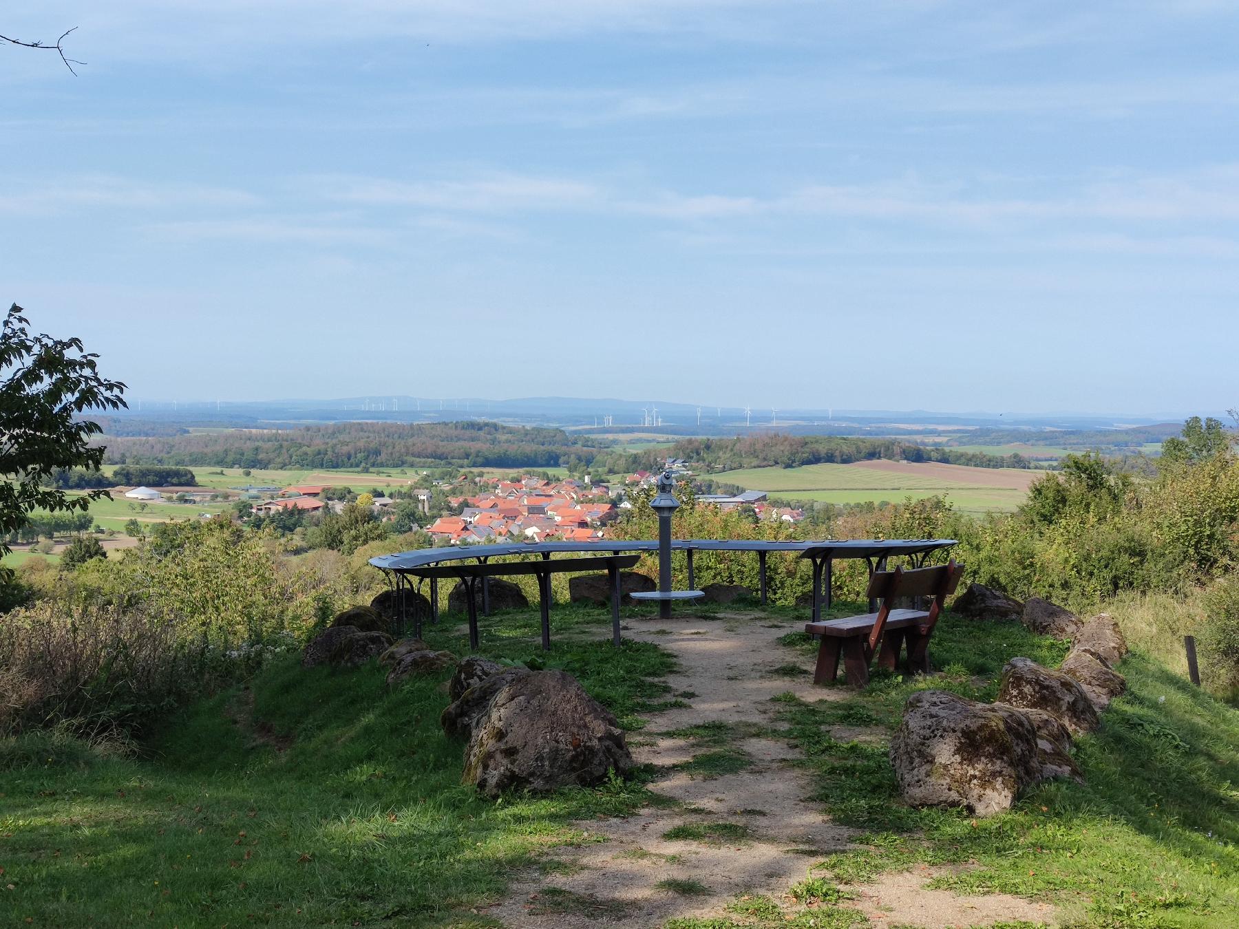 Berg Totenköppel in Lautertal-Meiches