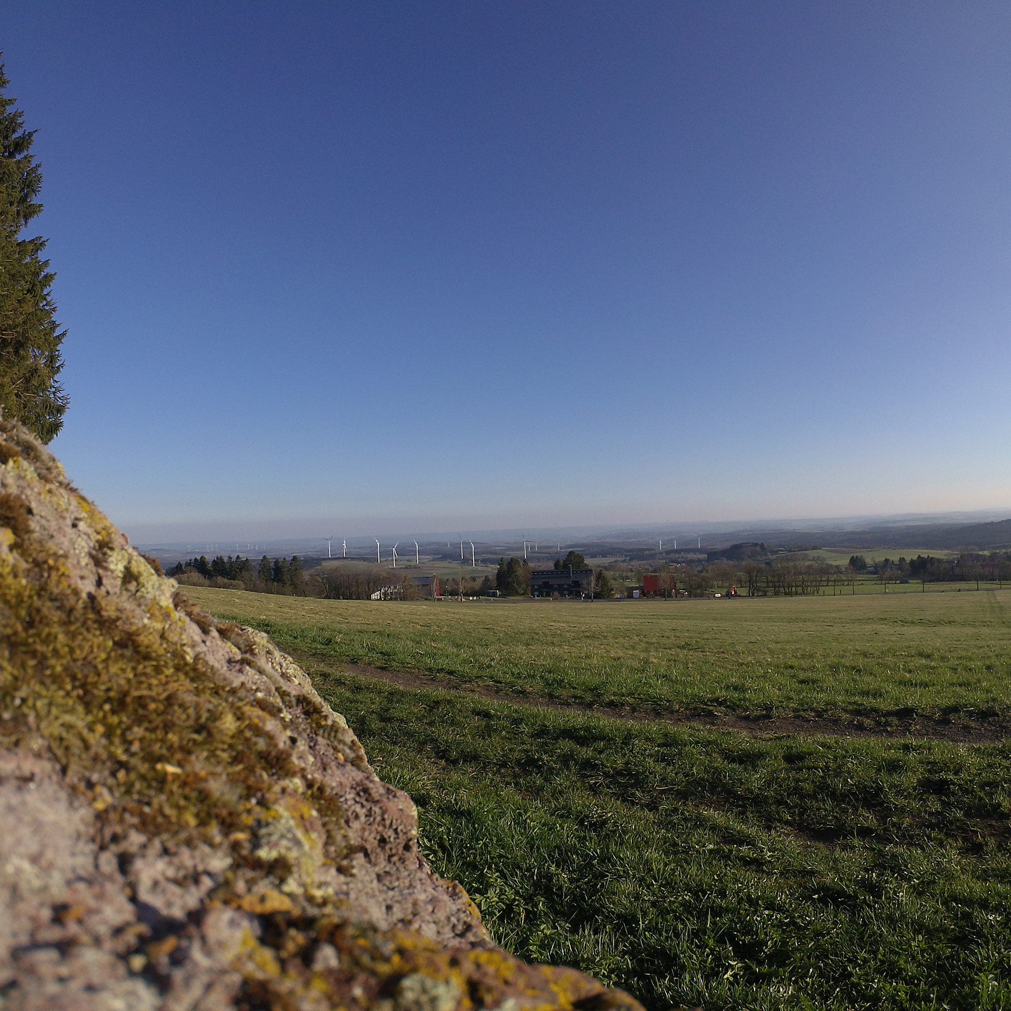Blick von Herchenhainer Höhe im Vogelsberg